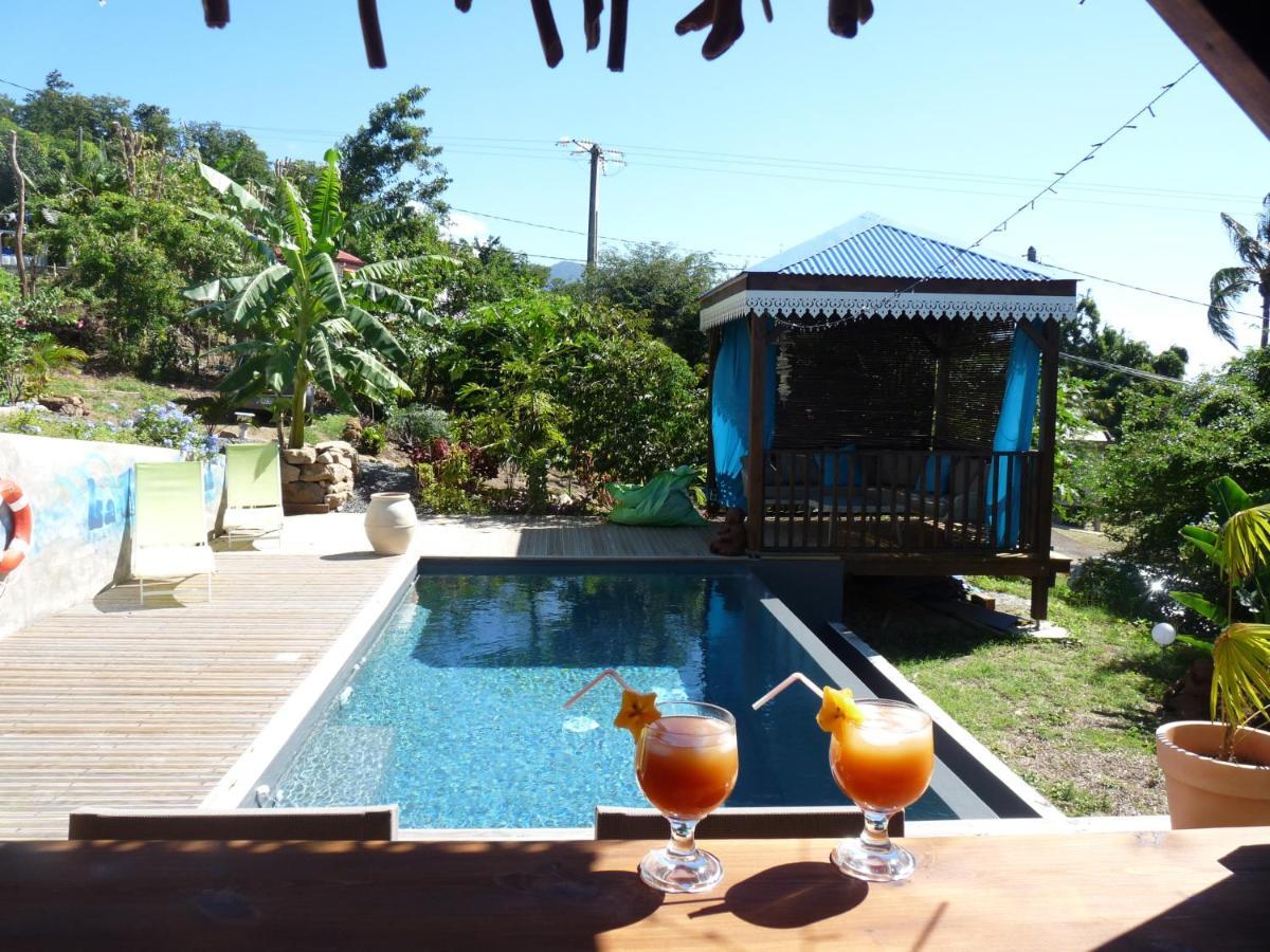 Bungalow La Tortue Bleue Bouillante Exterior foto
