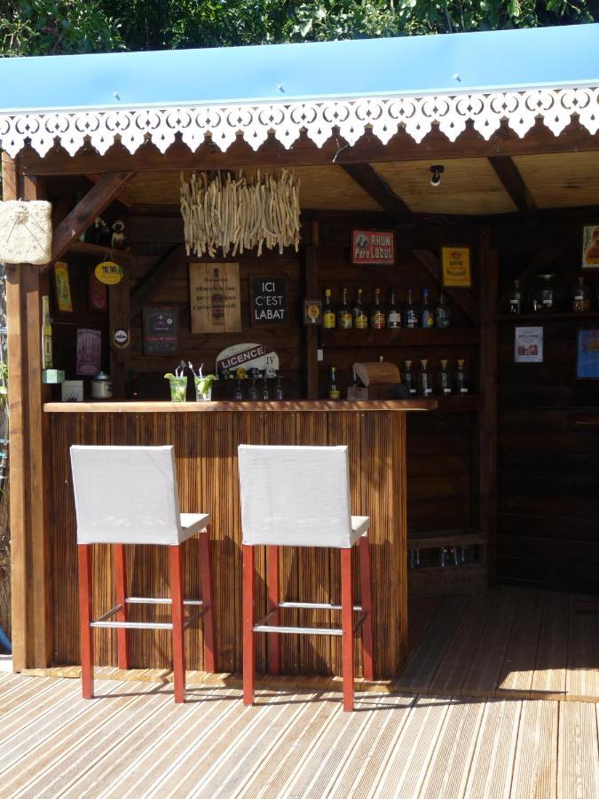 Bungalow La Tortue Bleue Bouillante Exterior foto