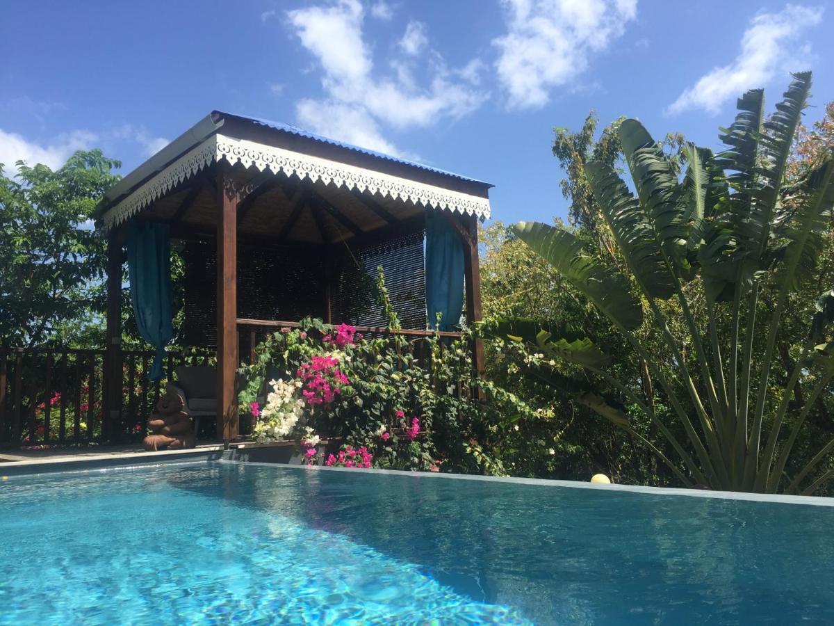 Bungalow La Tortue Bleue Bouillante Exterior foto