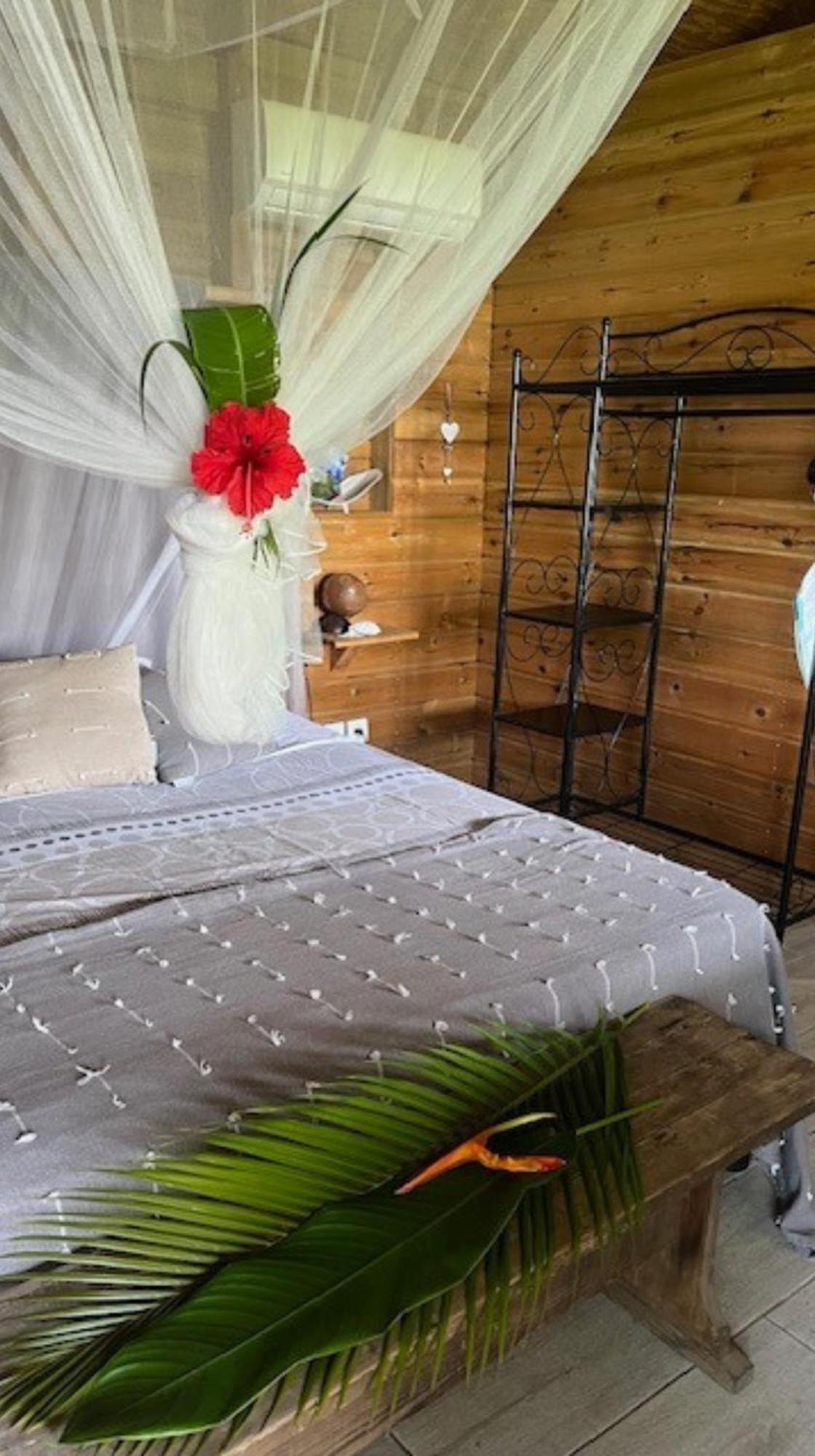 Bungalow La Tortue Bleue Bouillante Exterior foto